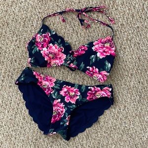 Scalloped Floral Bikini Set